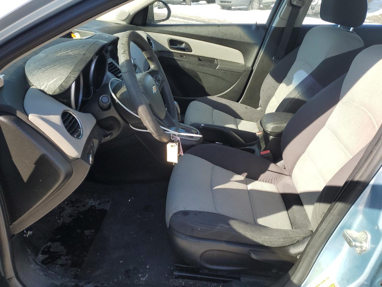 2012 Chevrolet Cruze - Image 7