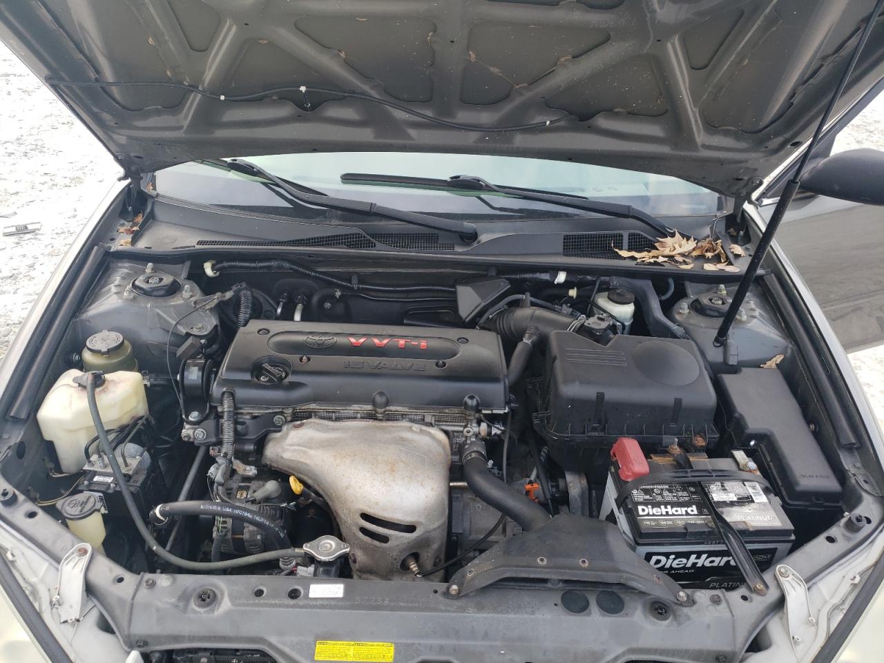 2005 Toyota Camry - Image 11