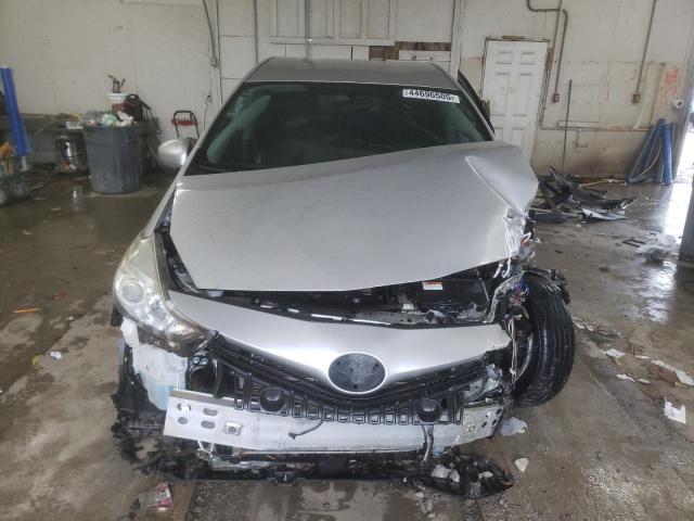  TOYOTA PRIUS 2015 Srebrny