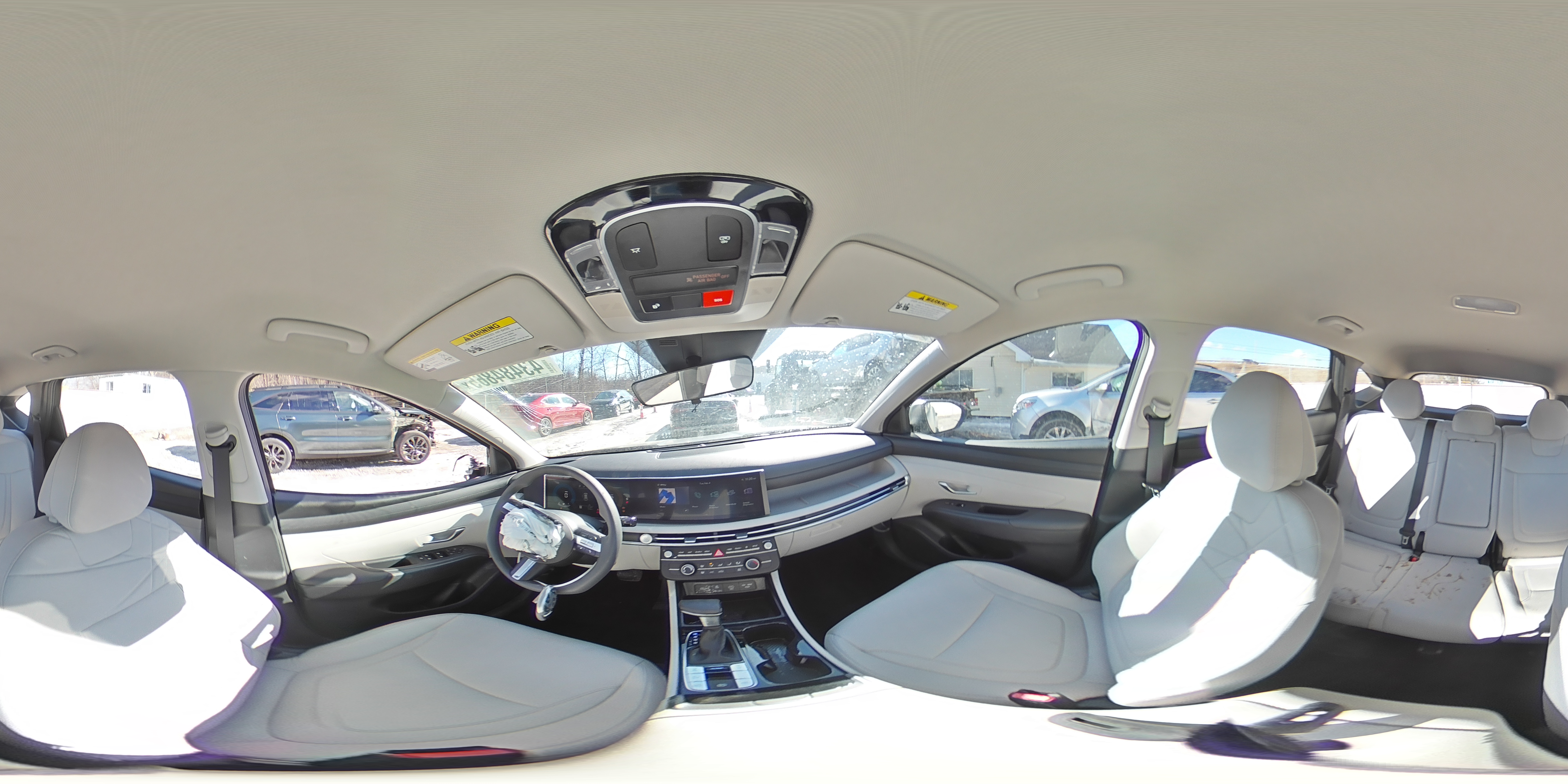 2025 Hyundai Tucson - Image 14