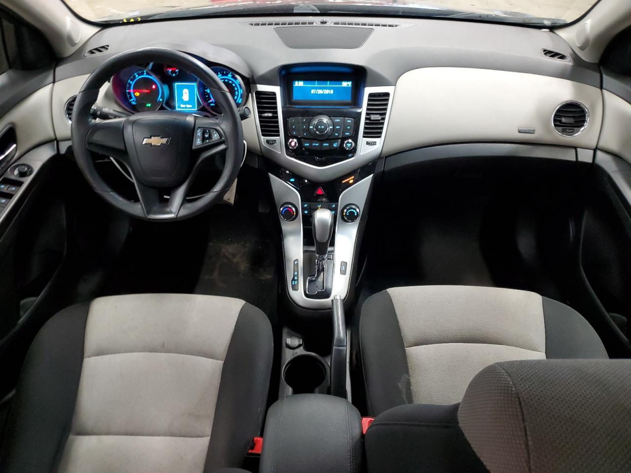 2016 Chevrolet Cruze - Image 8