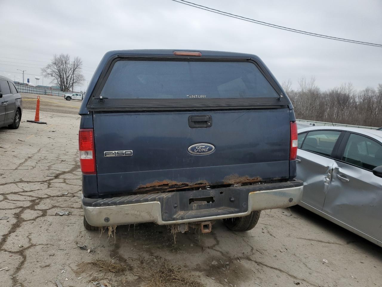 2005 Ford F-150 - Image 6