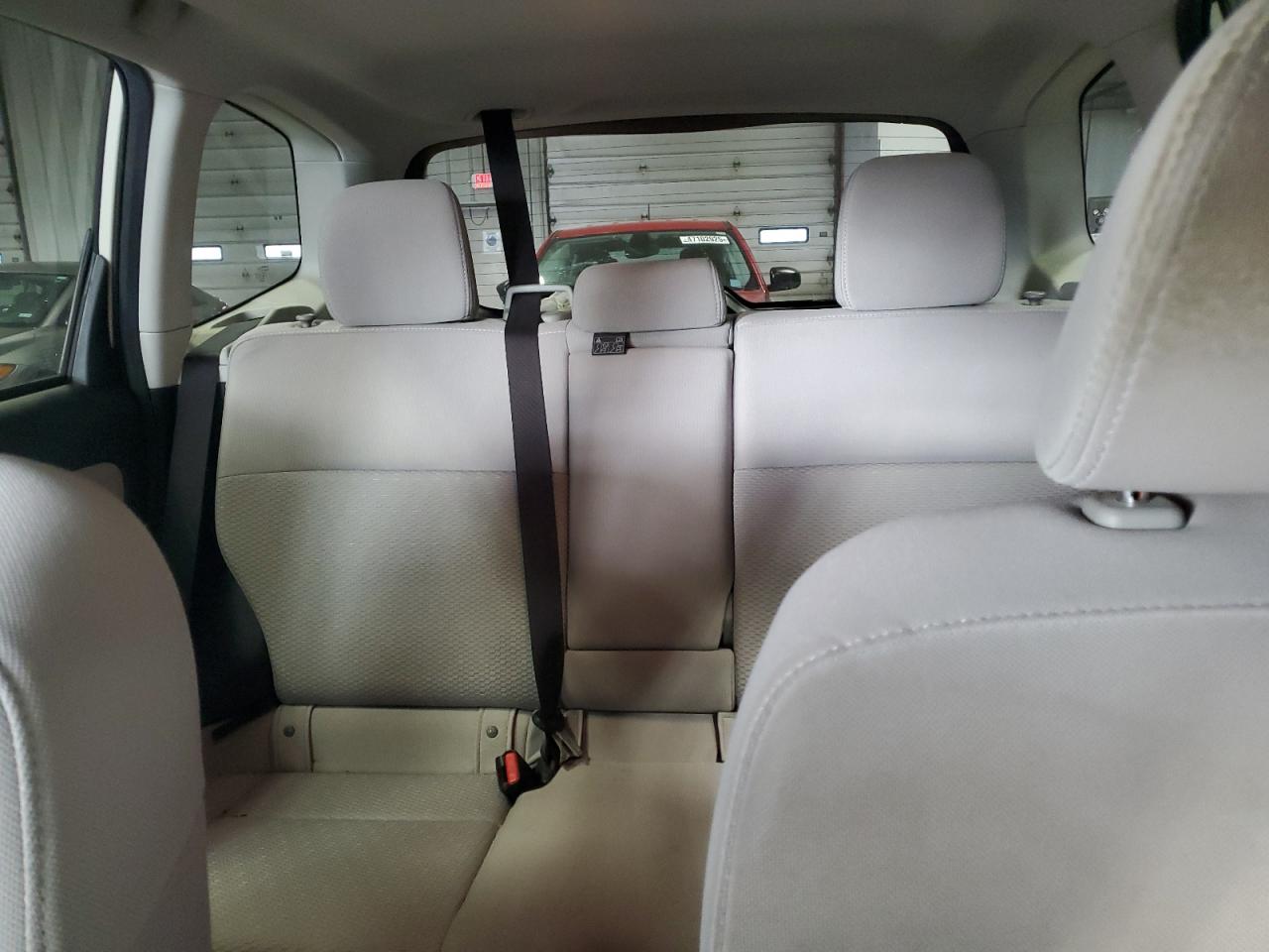 2015 Subaru Forester - Image 10