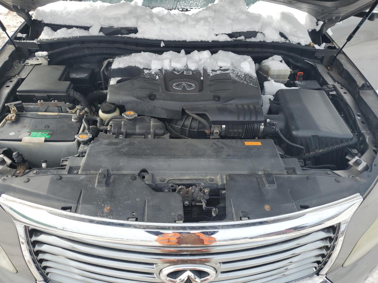 2011 Infiniti QX56 - Image 12