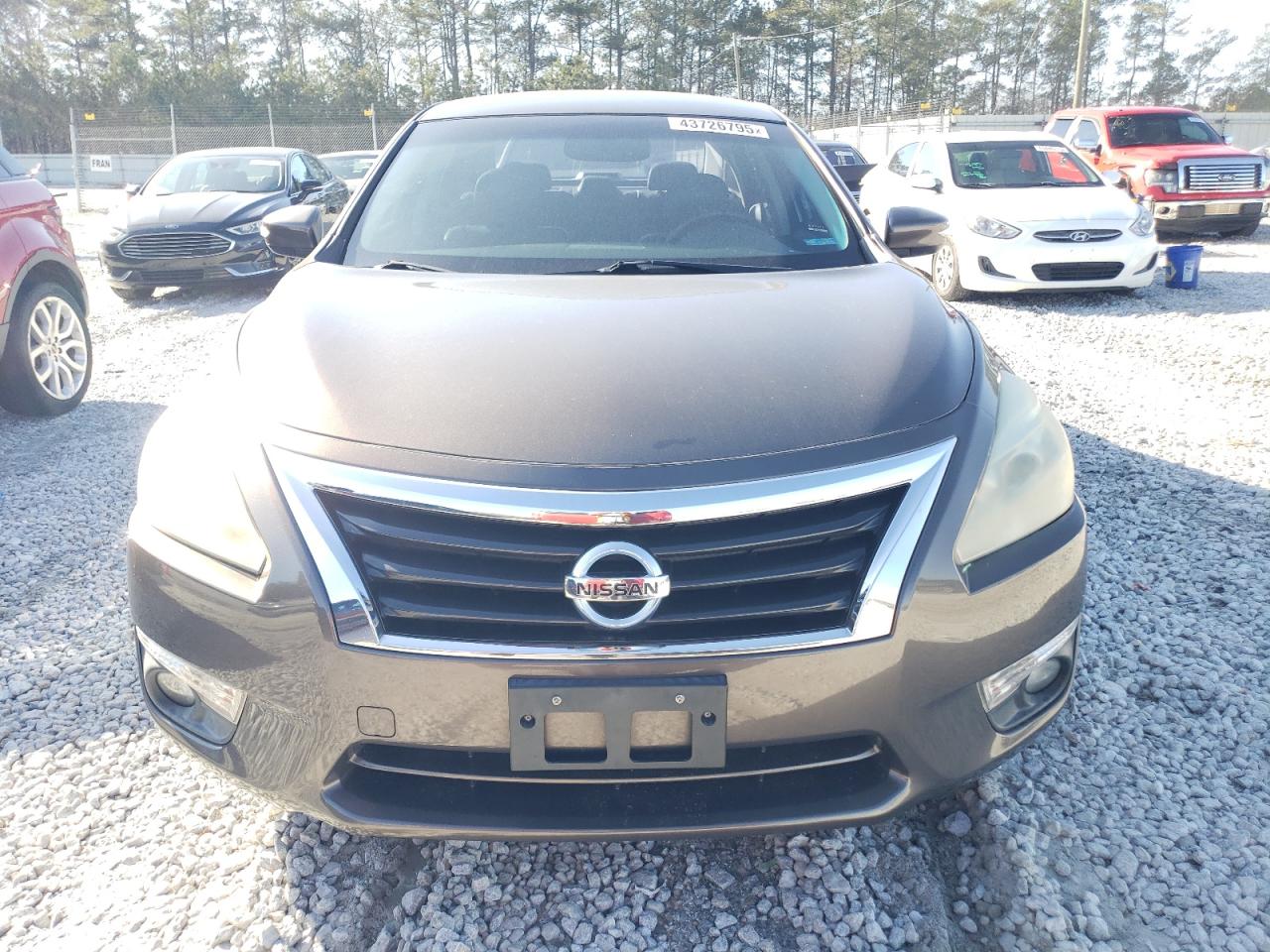 2015 Nissan Altima - Image 5