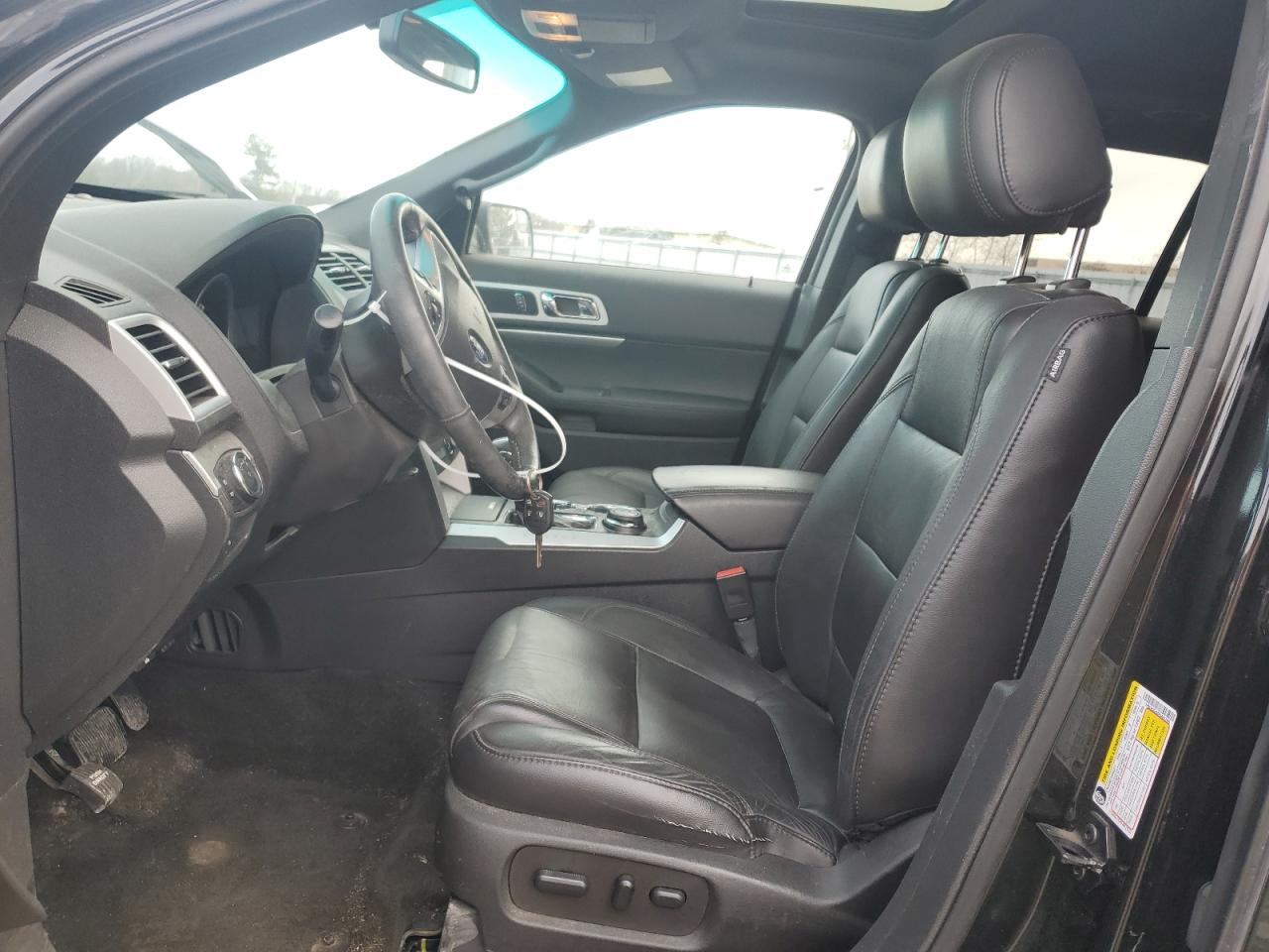 2015 Ford Explorer - Image 7