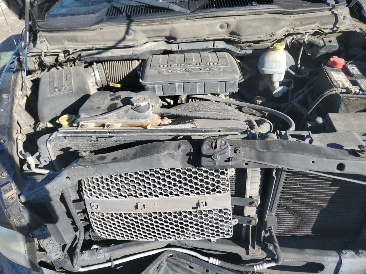 2003 Dodge RAM - Image 11