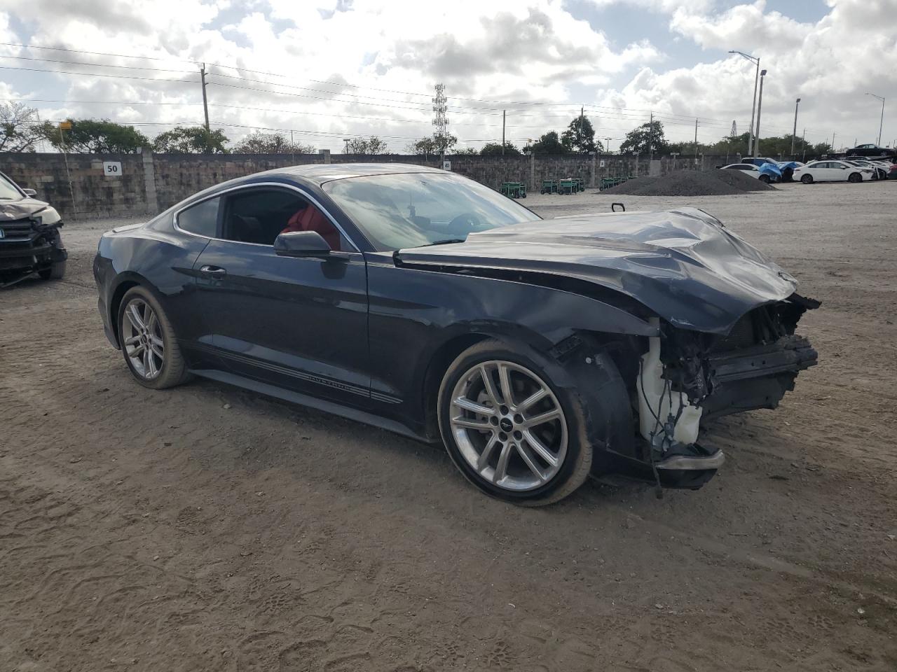 2016 Ford Mustang - Image 4