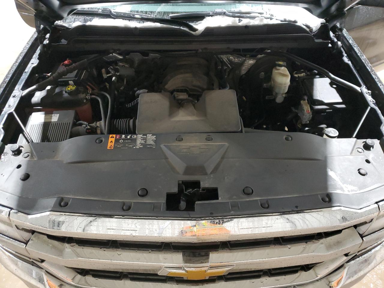 2018 Chevrolet Silverado - Image 12