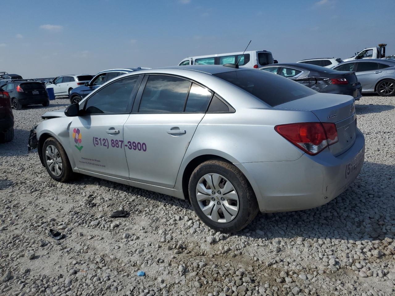 2015 Chevrolet Cruze - Image 2