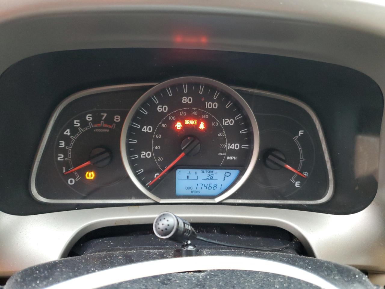 2013 Toyota RAV 4 - Image 9