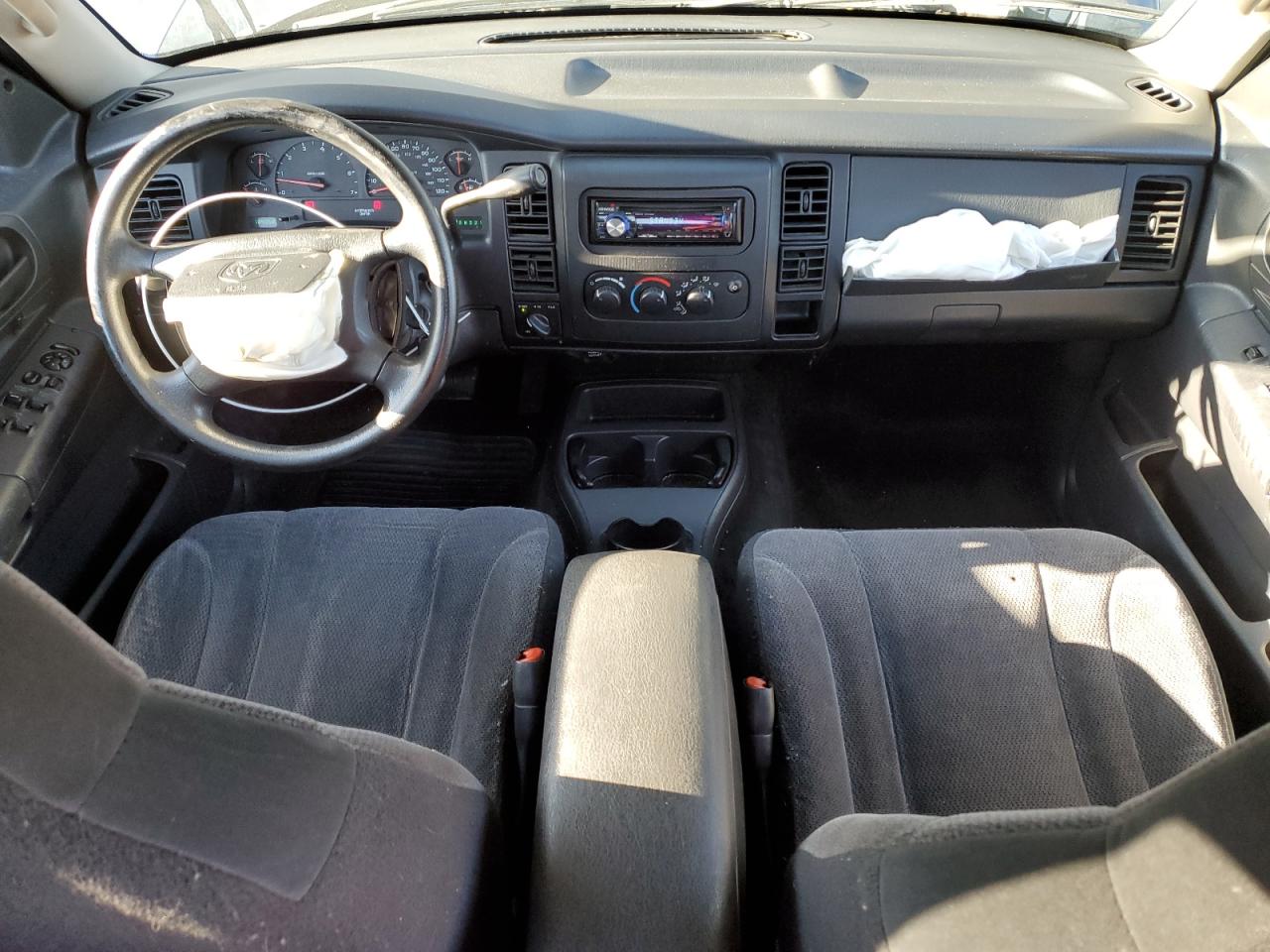 2003 Dodge Dakota - Image 8