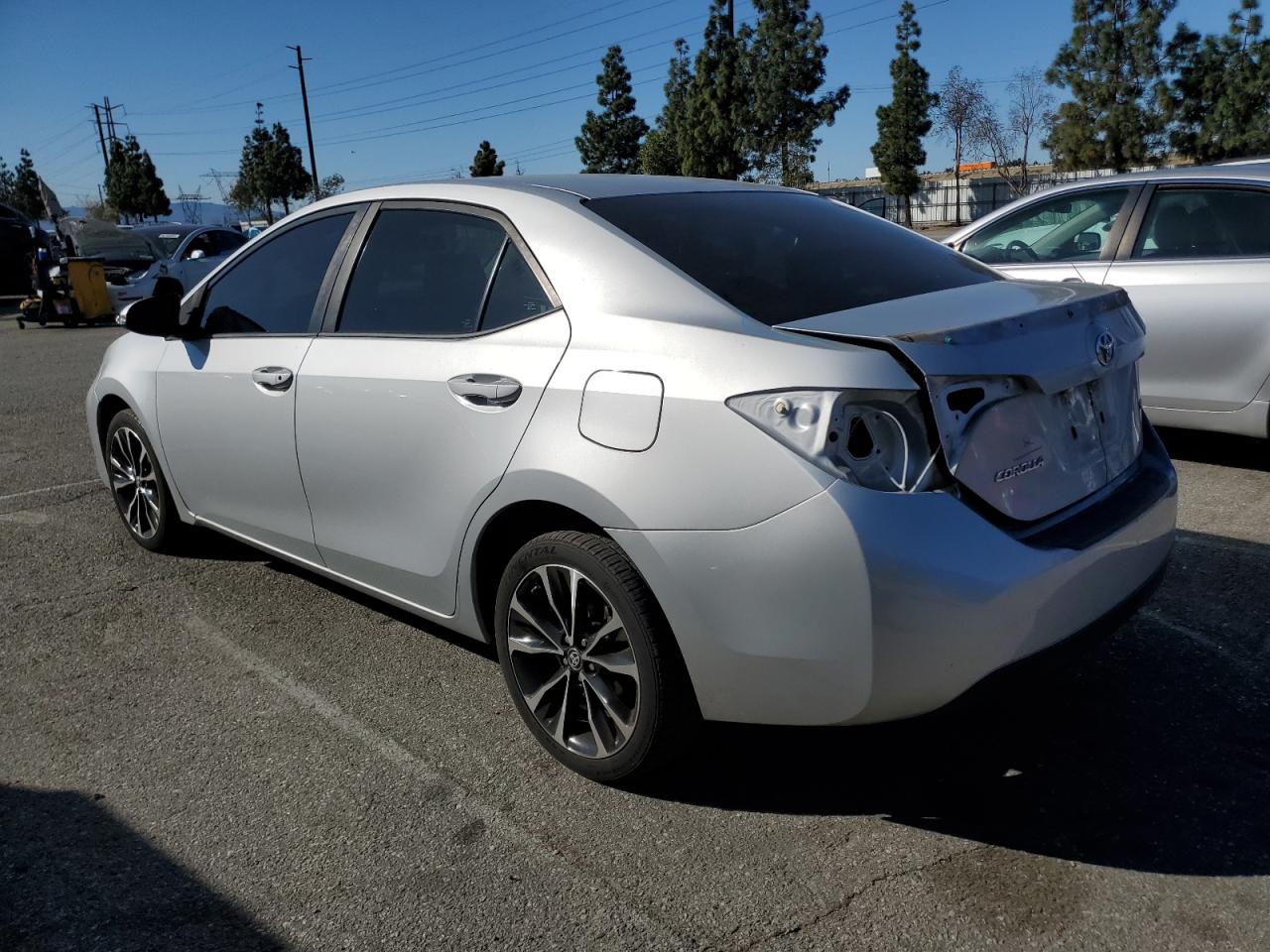 2018 Toyota Corolla - Image 2