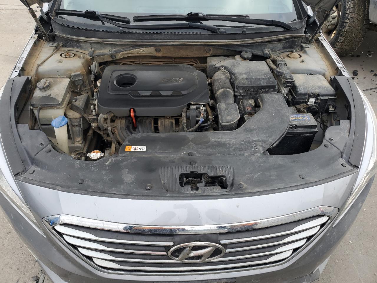2017 Hyundai Sonata - Image 11