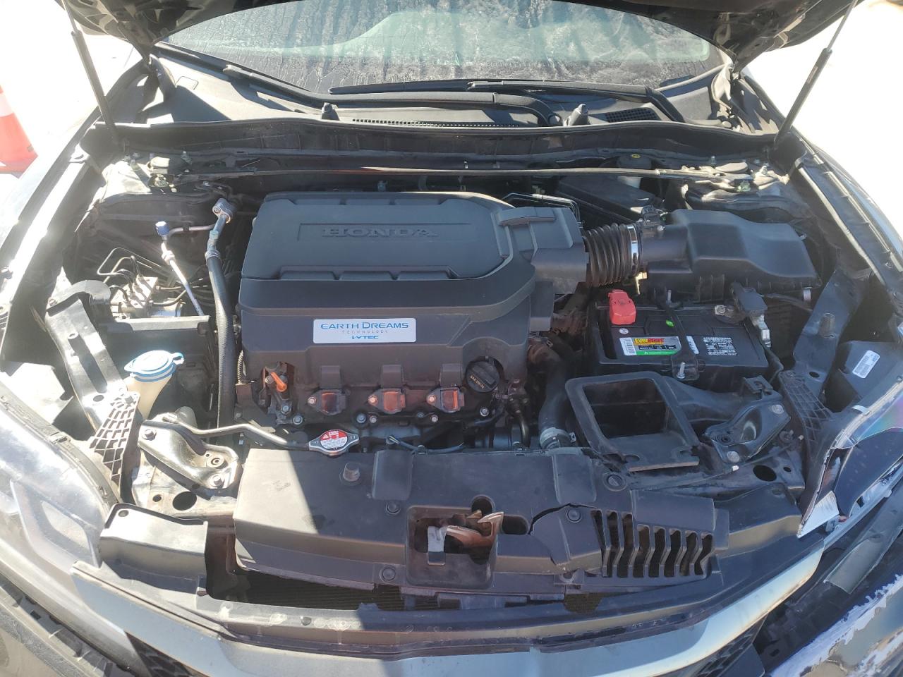 2016 Honda Accord - Image 13