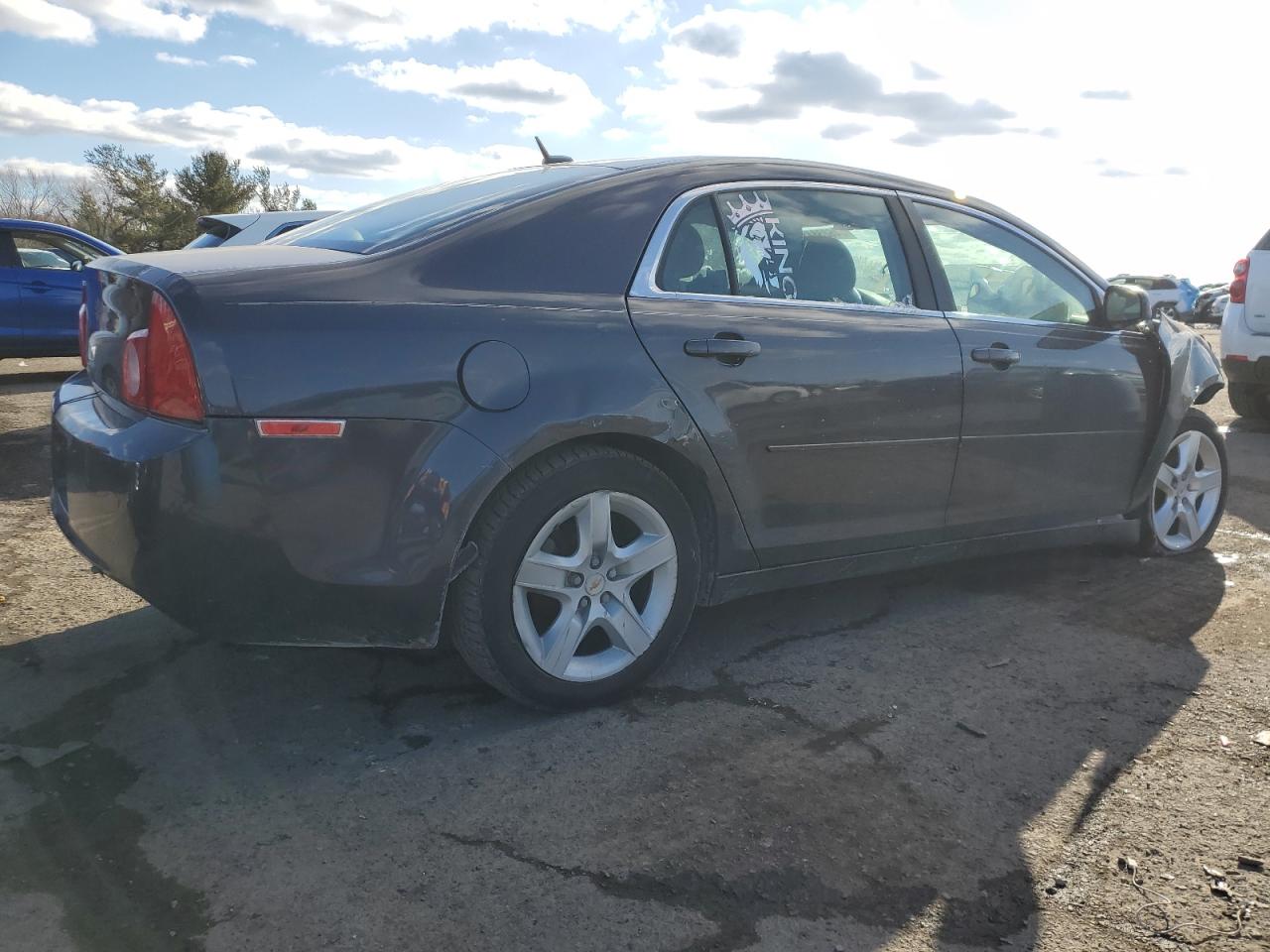 2011 Chevrolet Malibu - Image 3