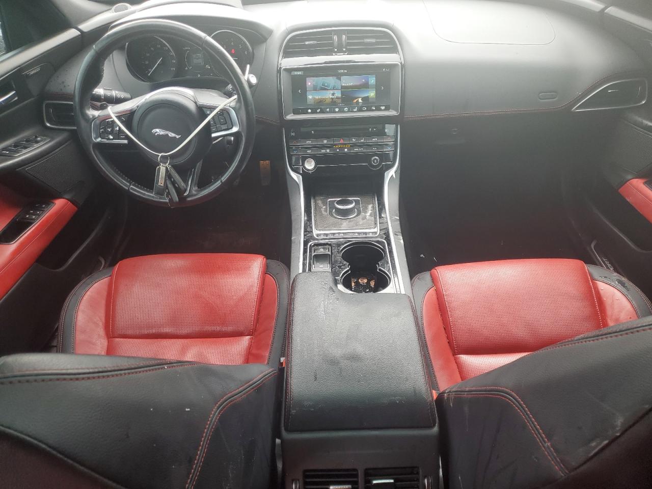 2017 Jaguar XE - Image 8