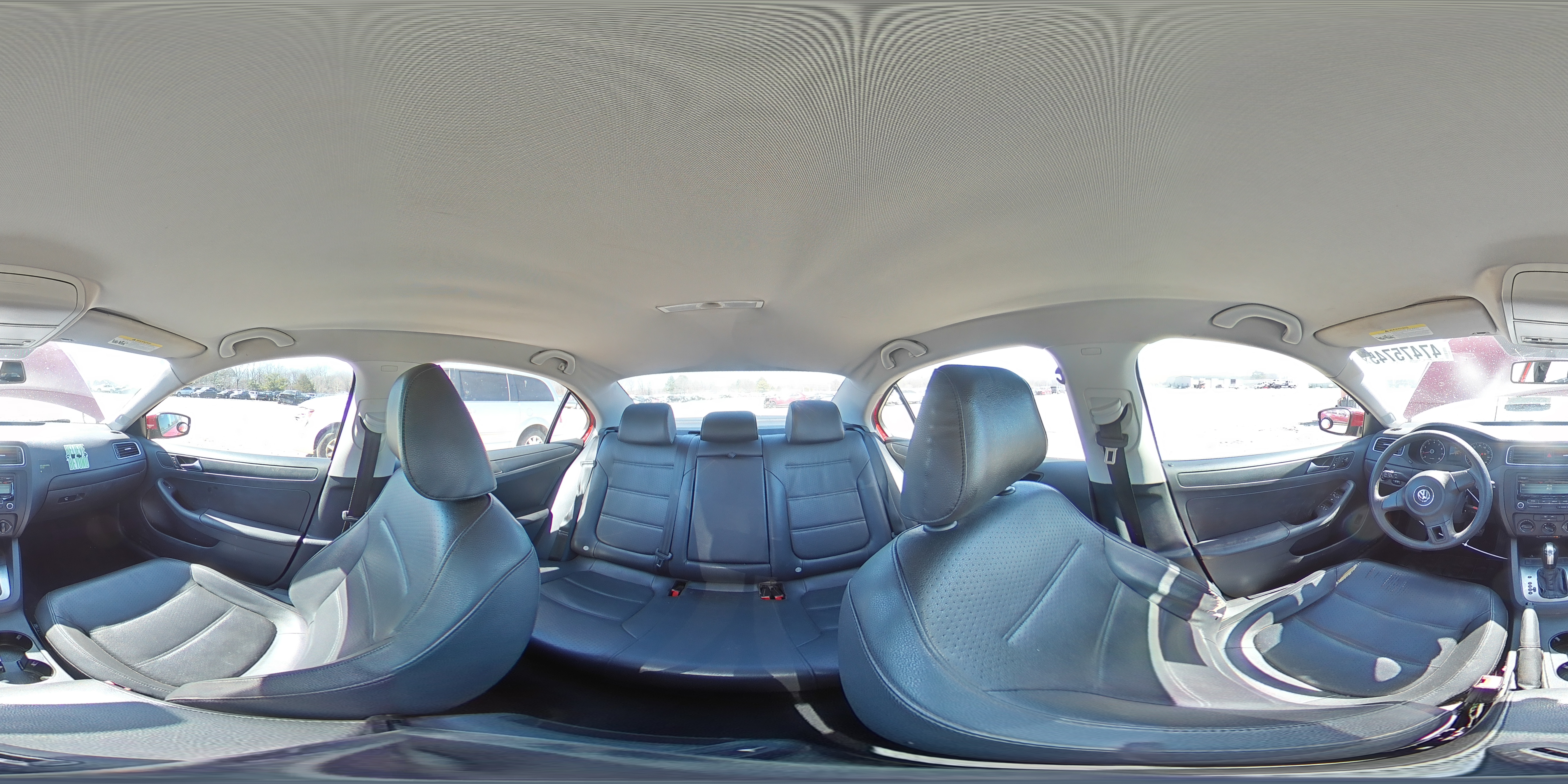 2014 Volkswagen Jetta - Image 12