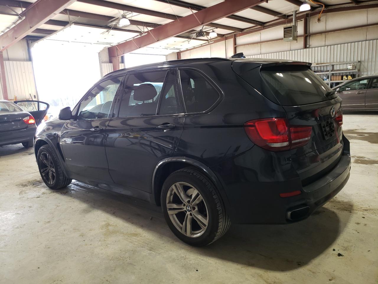 2016 BMW X5 - Image 2