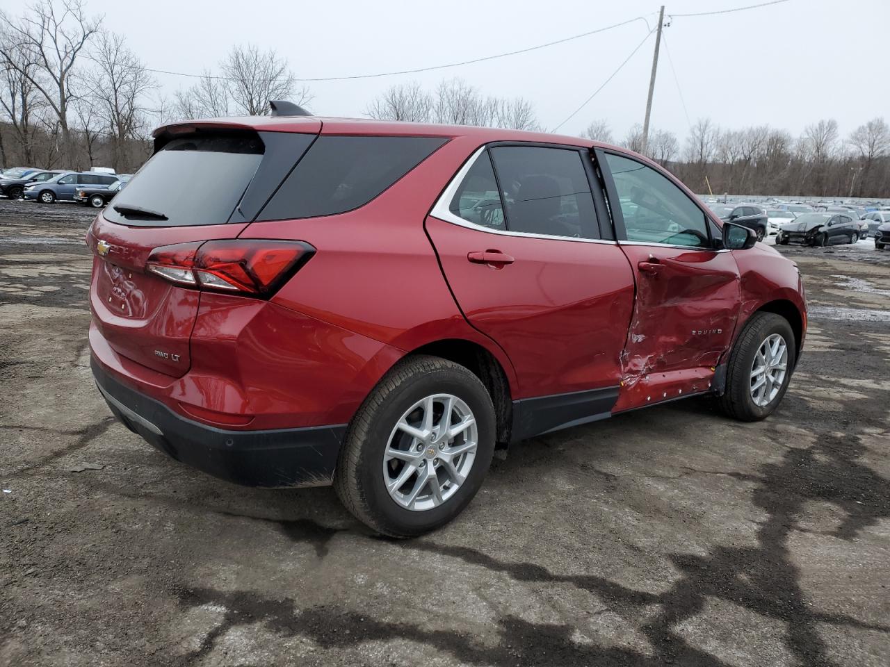2023 Chevrolet Equinox - Image 3