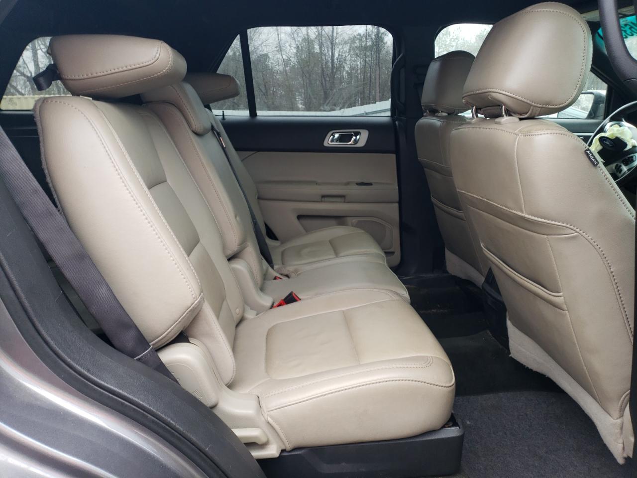 2014 Ford Explorer - Image 11