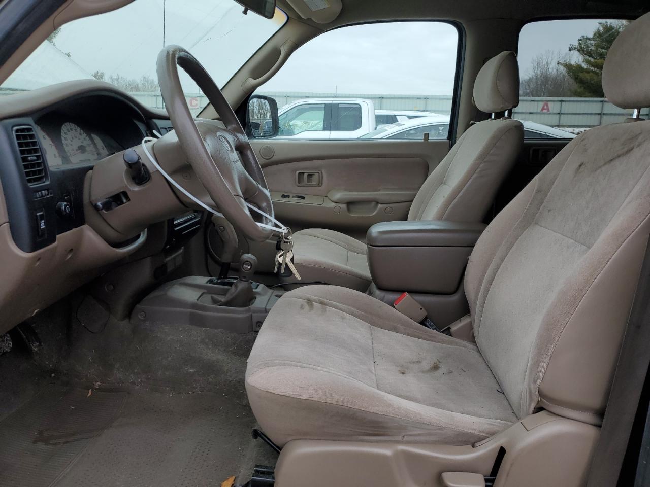 2004 Toyota Tacoma - Image 7