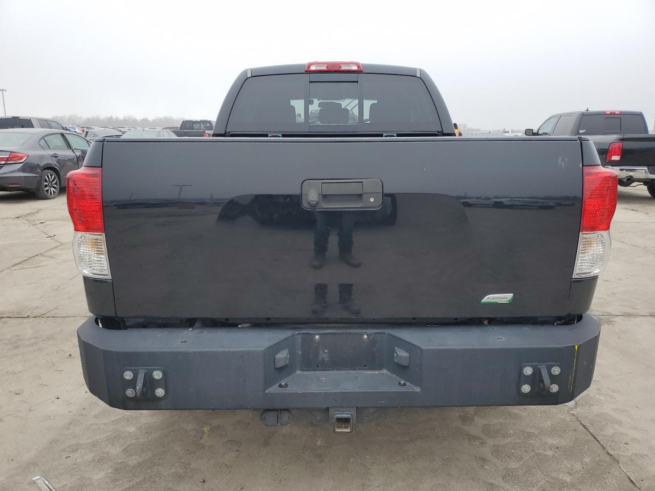 2010 Toyota Tundra - Image 6