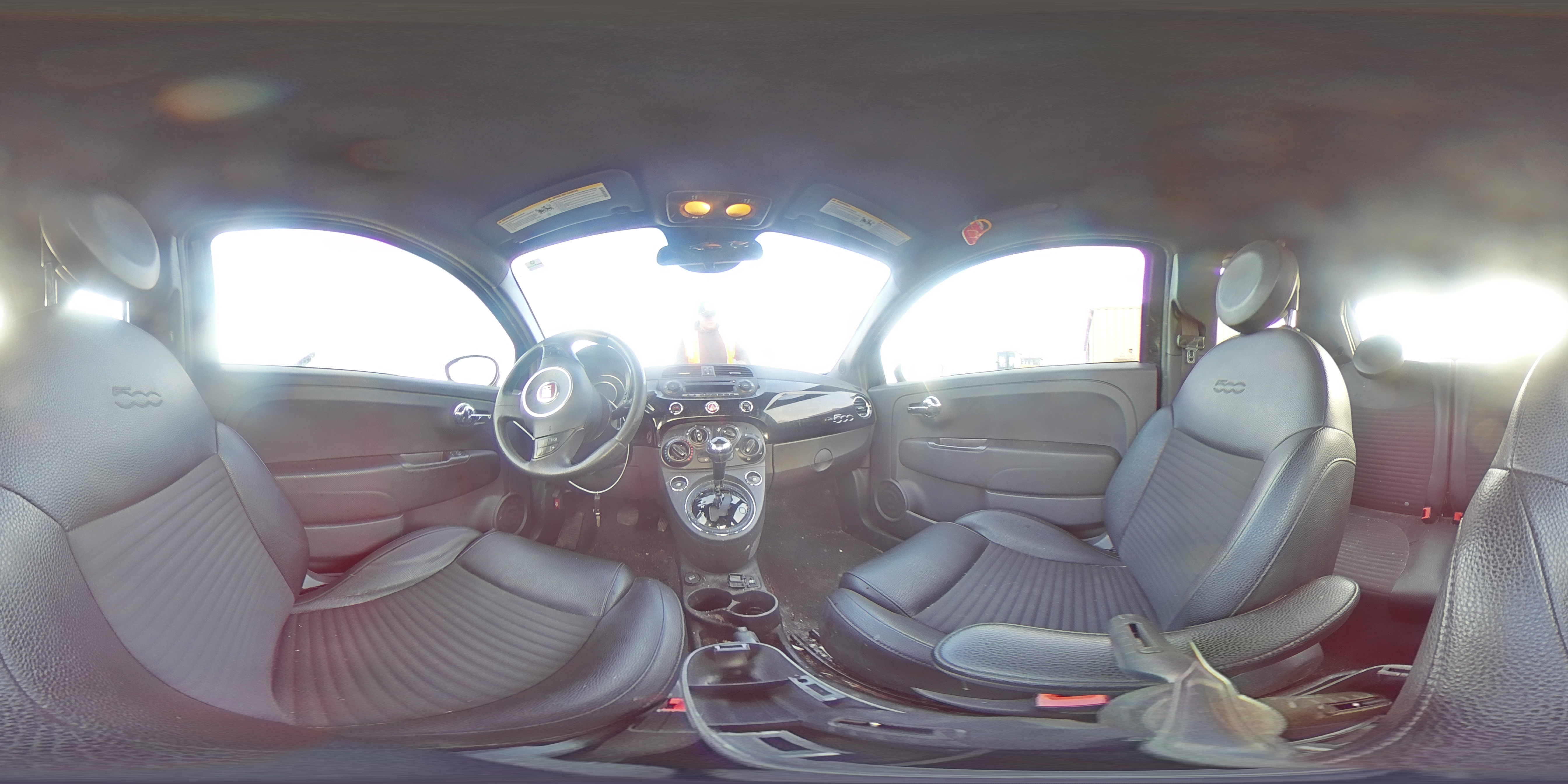 2015 Fiat 500 - Image 12
