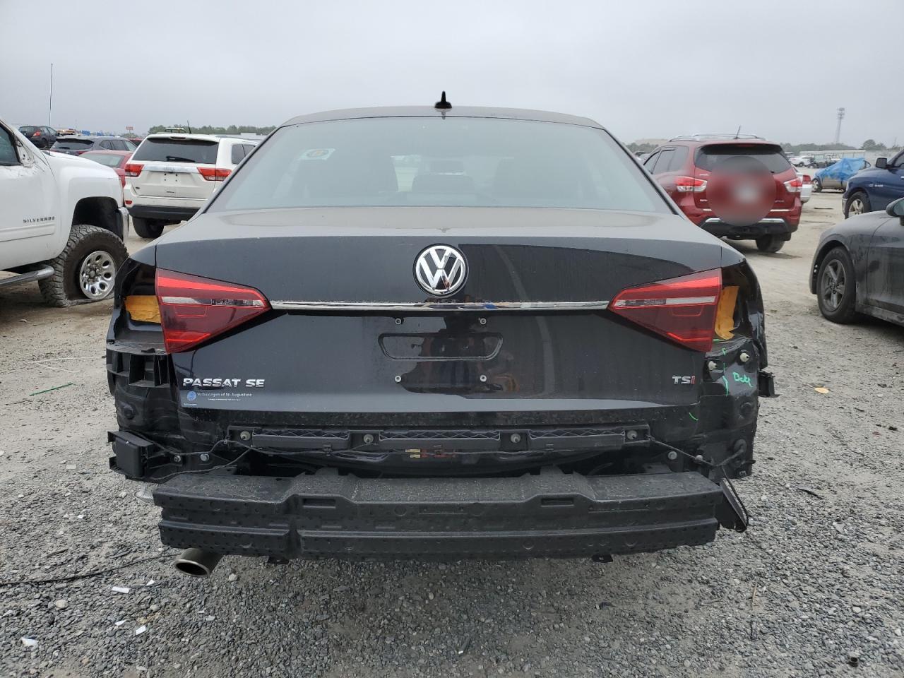 2018 Volkswagen Passat Se VIN: 1VWBA7A36JC013484 Lot: 44246705