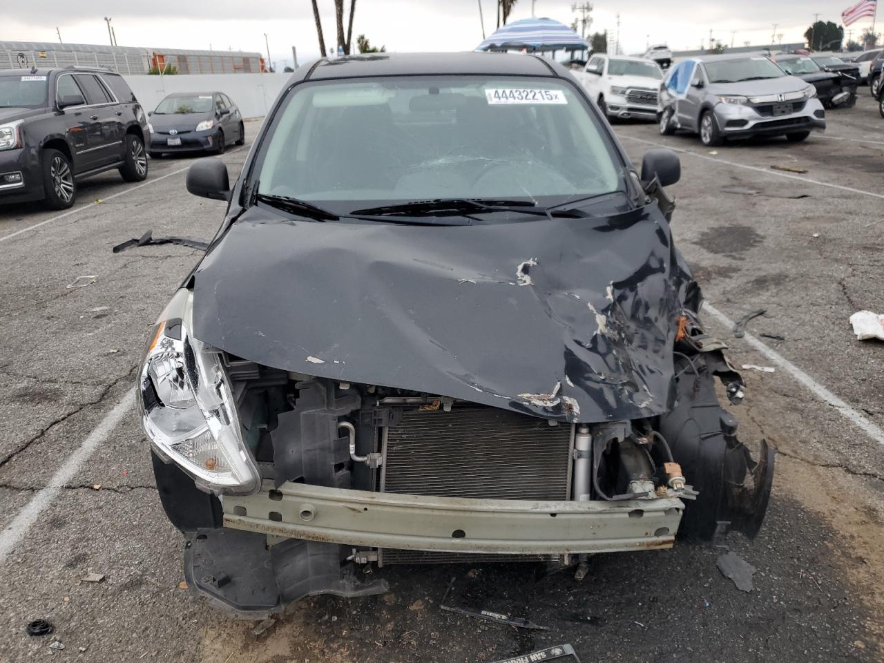 2015 Nissan Versa - Image 5
