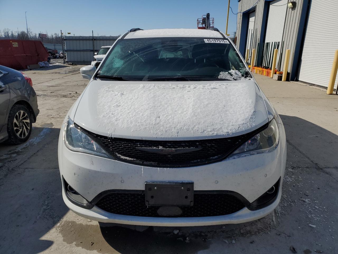 2020 Chrysler Pacifica - Image 5