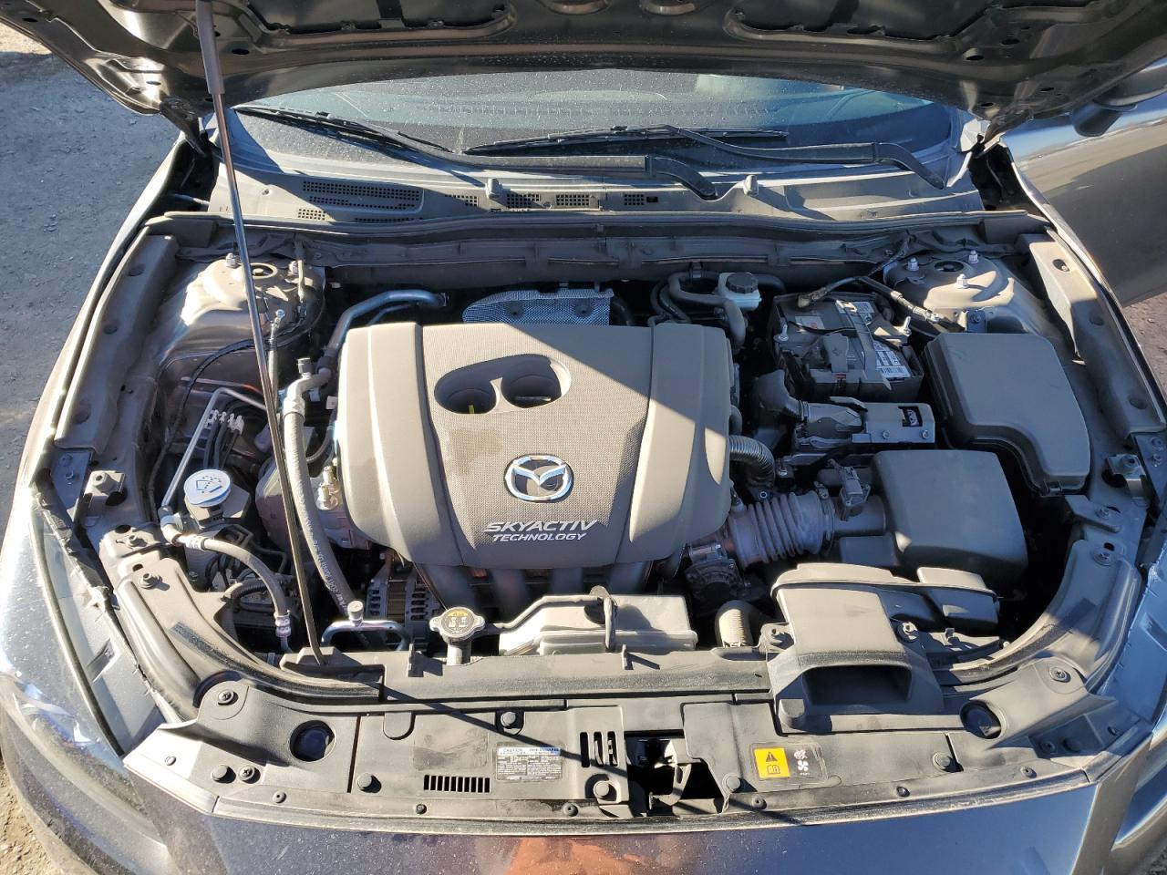 2017 Mazda 3 - Image 11