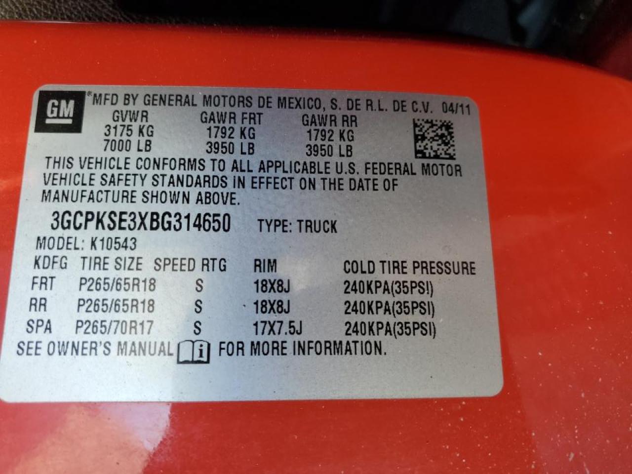 2011 Chevrolet Silverado - Image 15