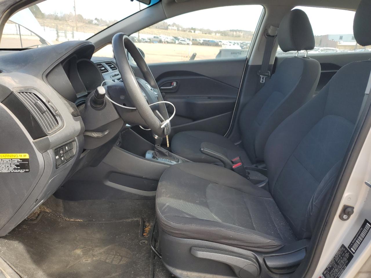 2015 Kia Rio - Image 7