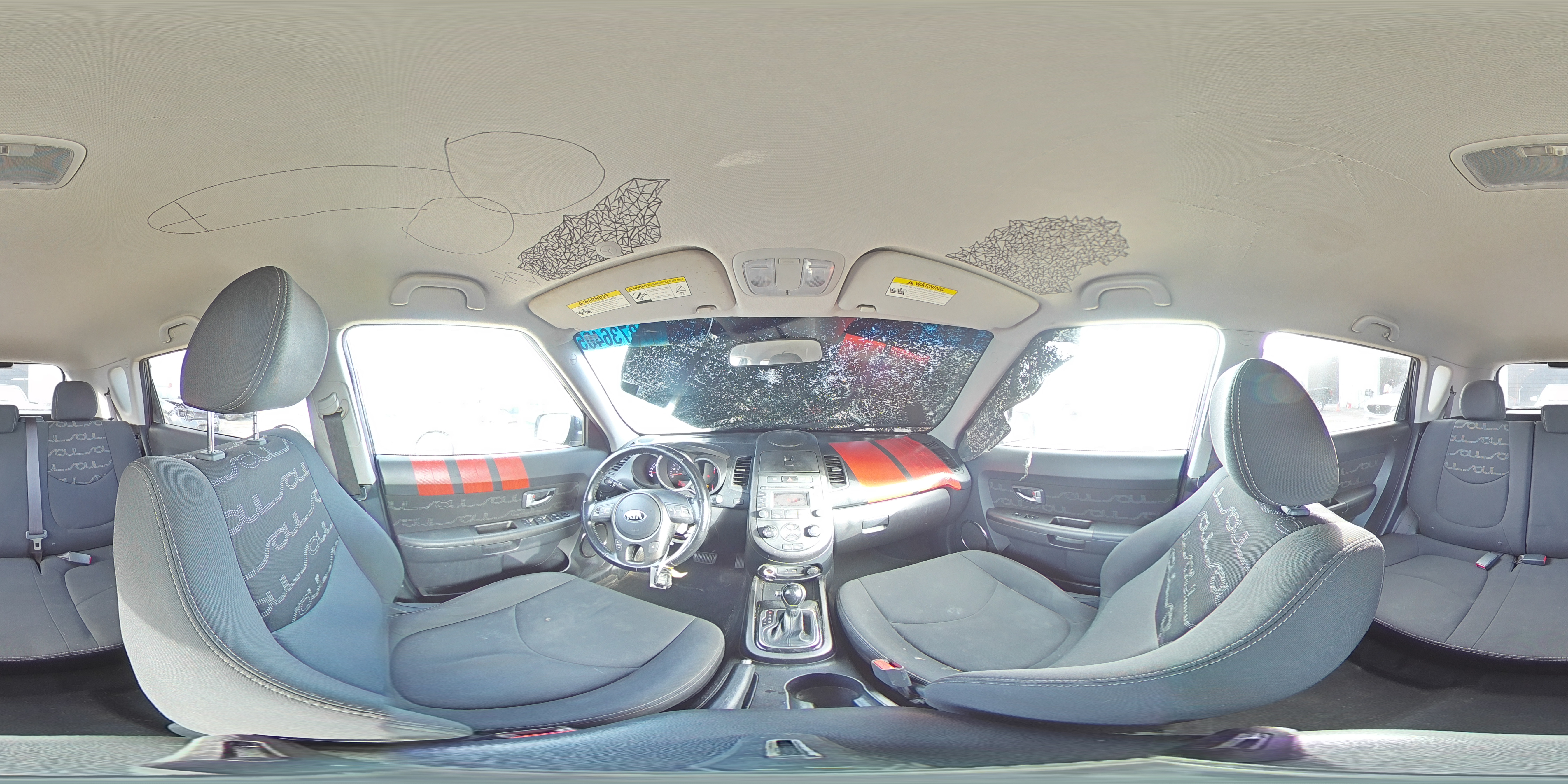 2013 Kia Soul - Image 16