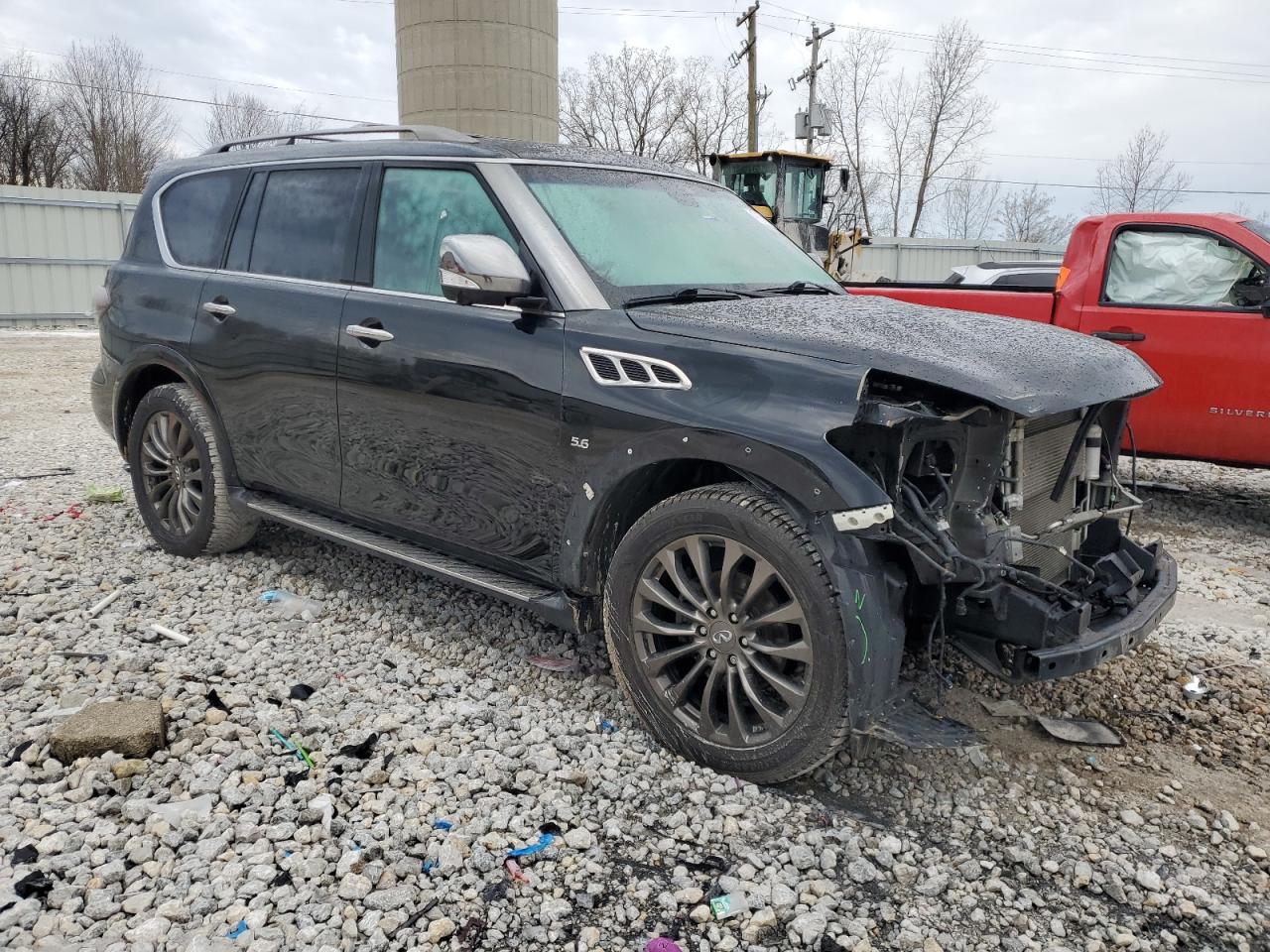 2017 Infiniti QX80 - Image 4