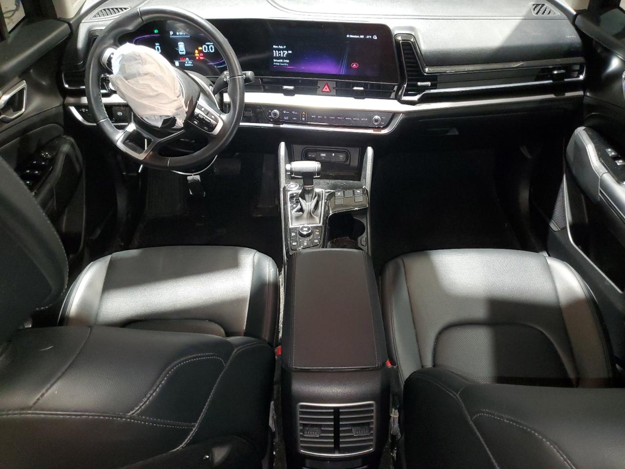 2023 Kia Sportage - Image 8