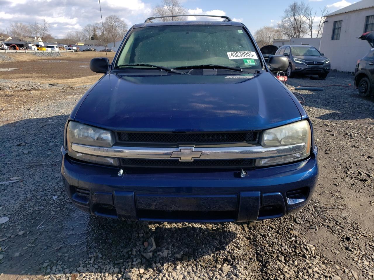 2004 Chevrolet TrailBlazer - Image 5