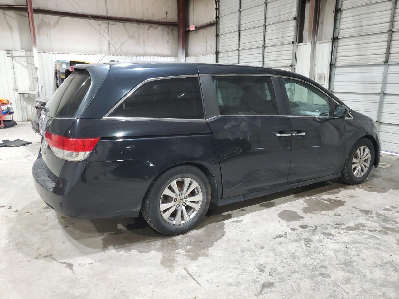 2014 Honda Odyssey - Image 3