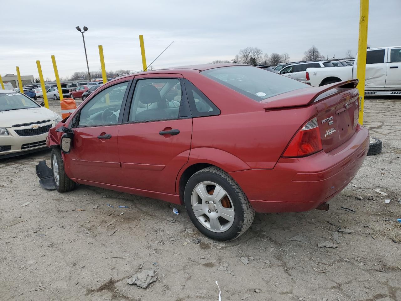 2005 Ford Focus - Image 2