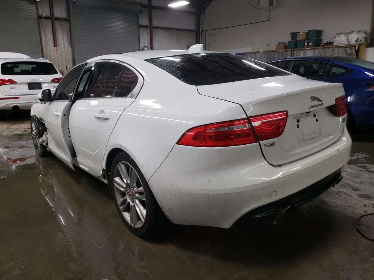 2019 Jaguar XE - Image 2