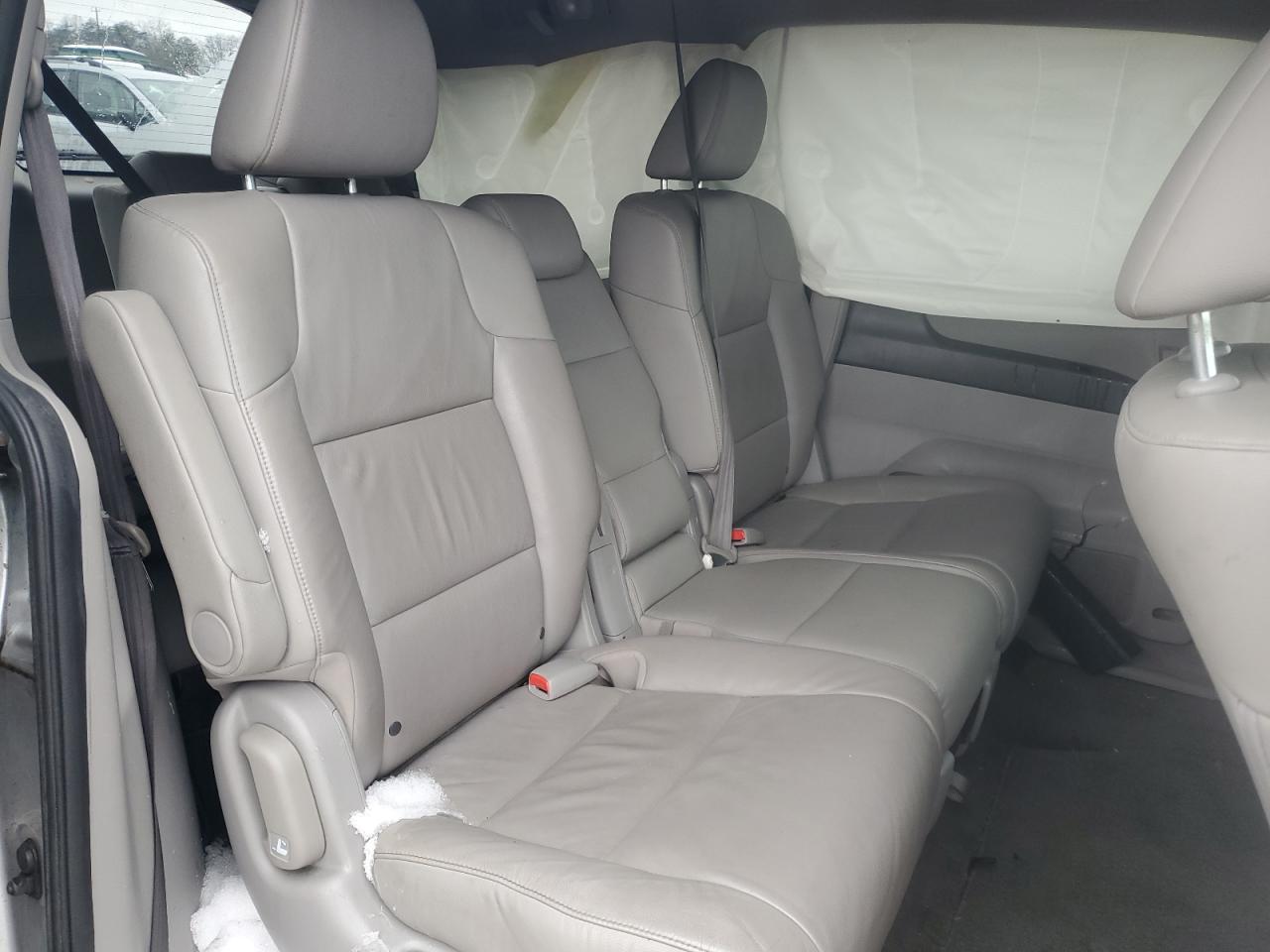 2012 Honda Odyssey - Image 11