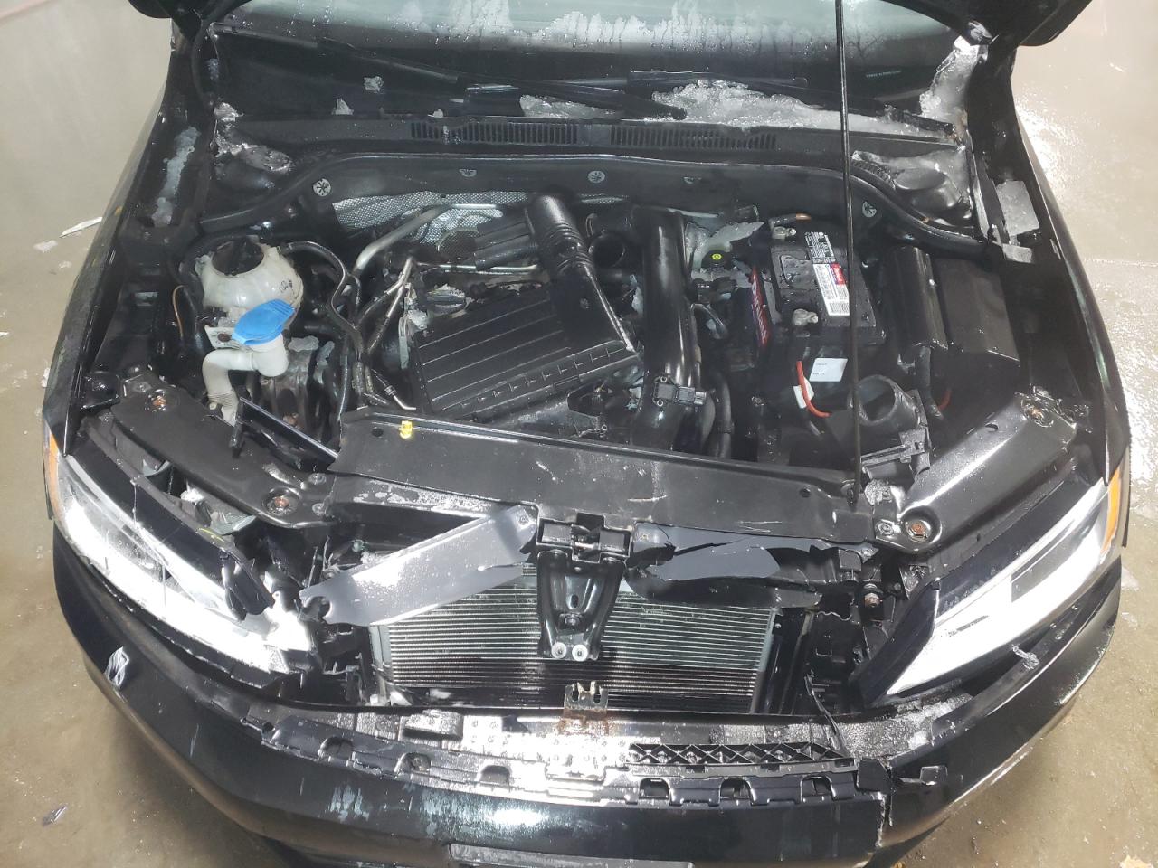 2016 Volkswagen Jetta - Image 11