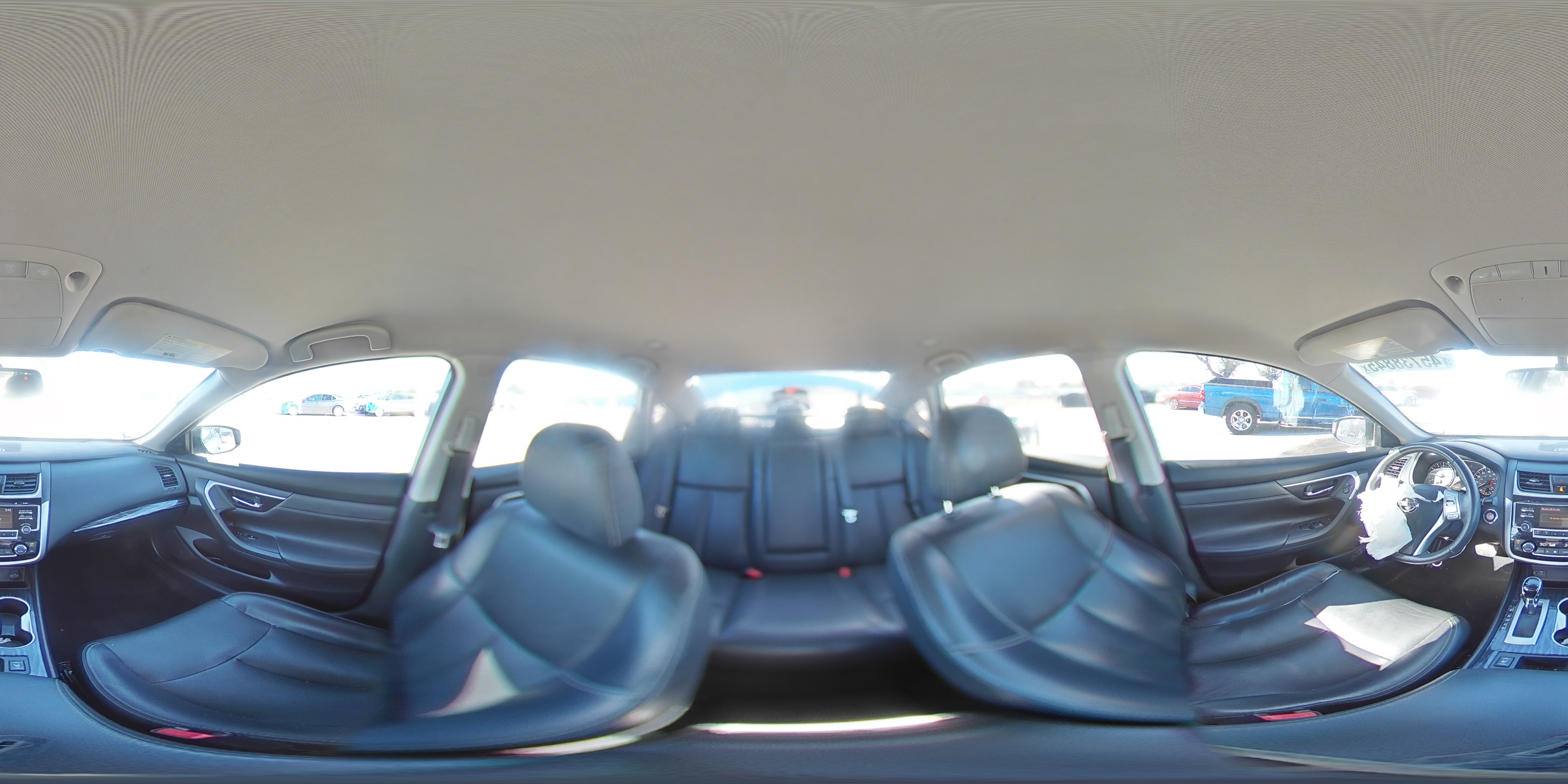 2018 Nissan Altima - Image 13