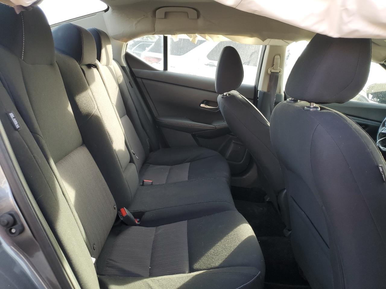 2021 Nissan Sentra - Image 10