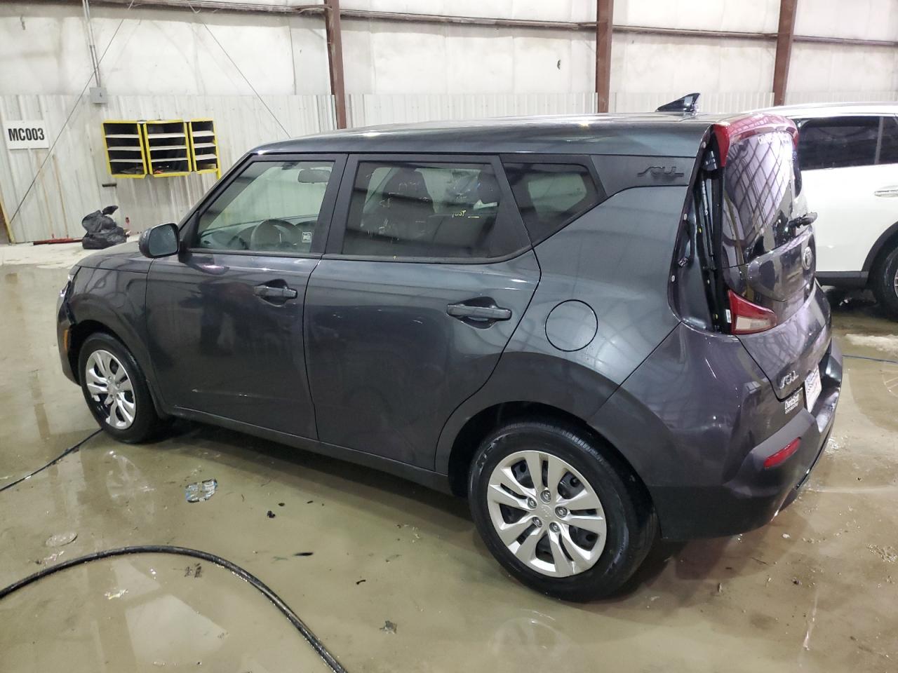 2021 Kia Soul - Image 2