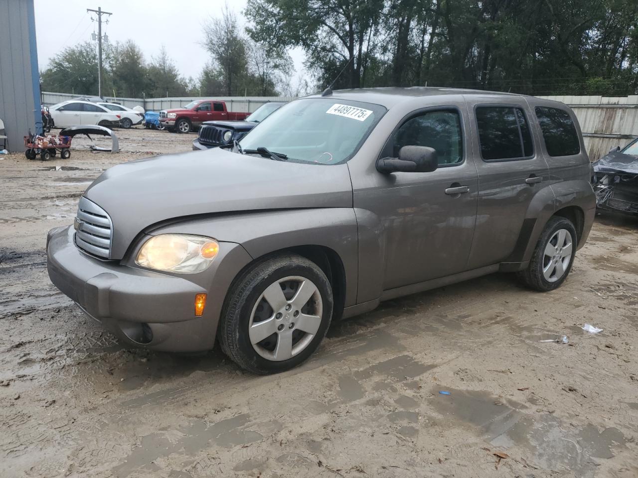 2011 Chevrolet HHR - Image 1