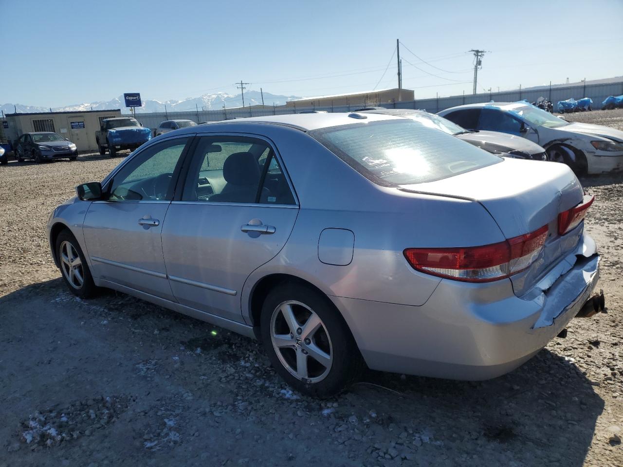 2004 Honda Accord - Image 2