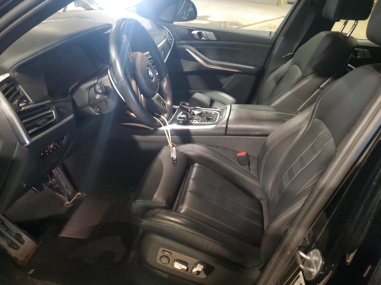 2022 BMW X7 - Image 7