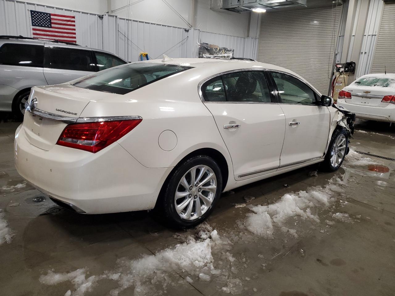 2014 Buick LaCrosse - Image 3